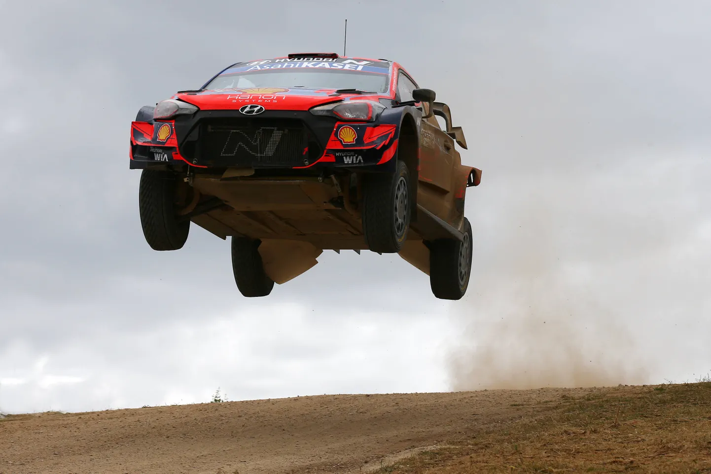 Dani Sordo saab võimaluse kihutada kodustel Kataloonia teedel.