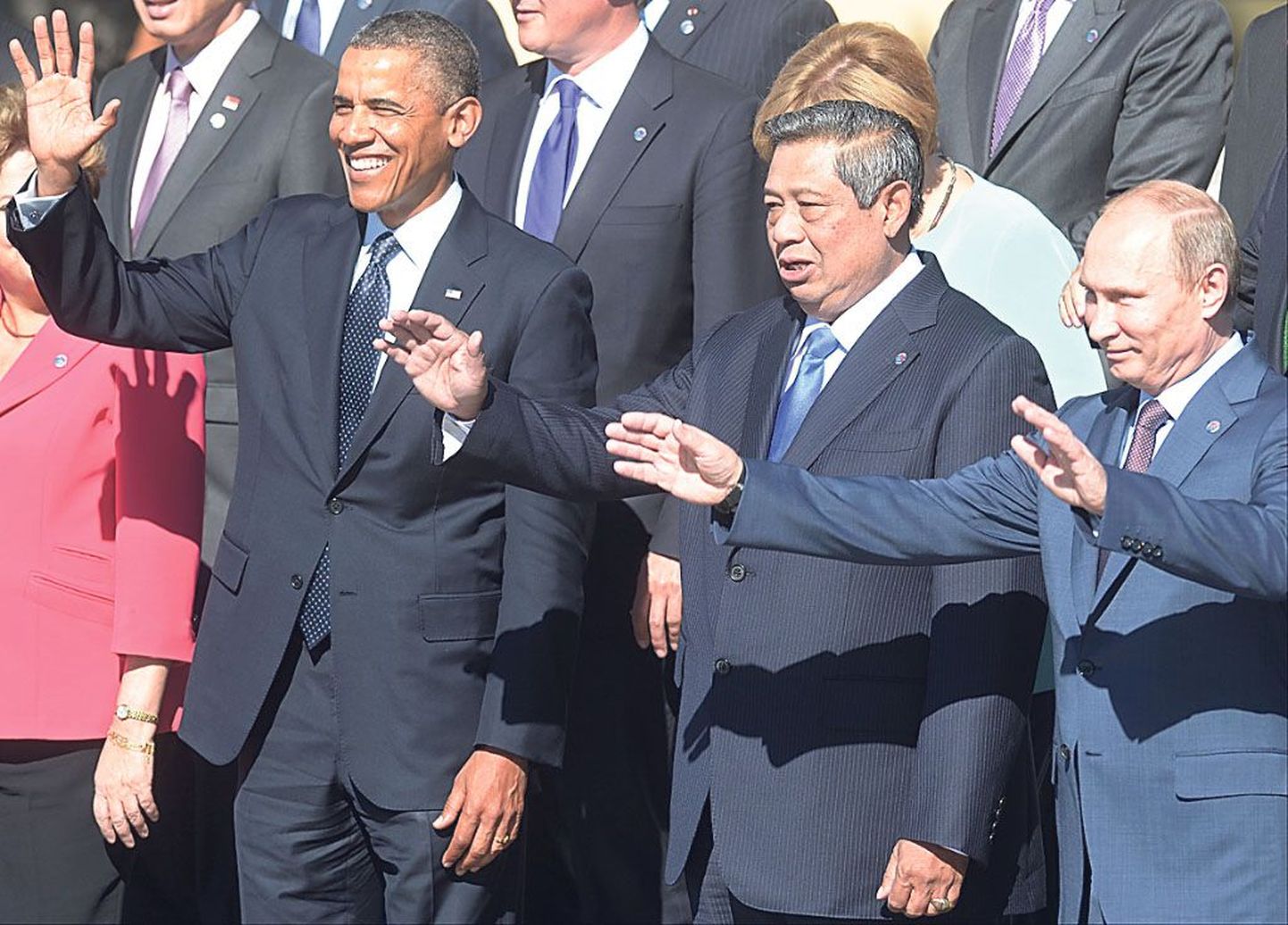 Hiljutisel G20 kohtumisel president Barack Obama oma Vene ametivenna Vladimir Putiniga ühele fotole ikka mahtus, nende vahele jäi Indoneesia president Susilo Bambang Yudhoyono.