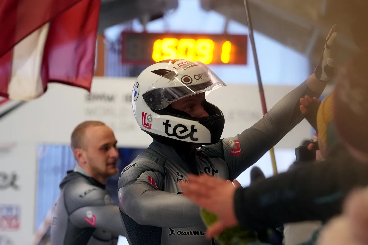 Latvijas bobsleja divnieku ekipāža Emīls Cipulis un Matīss Miknis BMW IBSF Pasaules kausa izcīņā bobslejā vīriešiem.