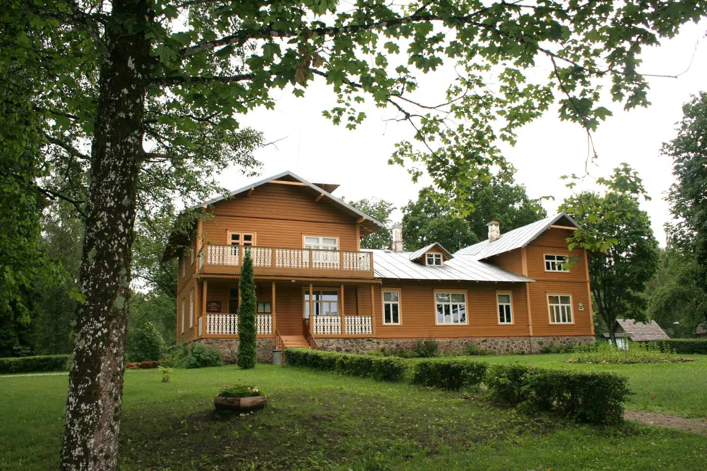 Kurgja talumuuseumi peahoone.