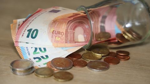 Ulatuslike vigade tõttu lükkub keskmise palga andmete avaldamine edasi