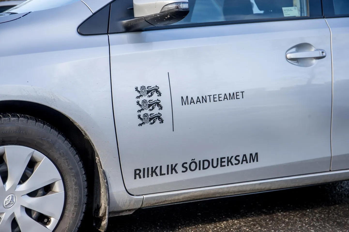Tulevikus on teooriaeksami küsimustel ainult üks õige vastusevariant.