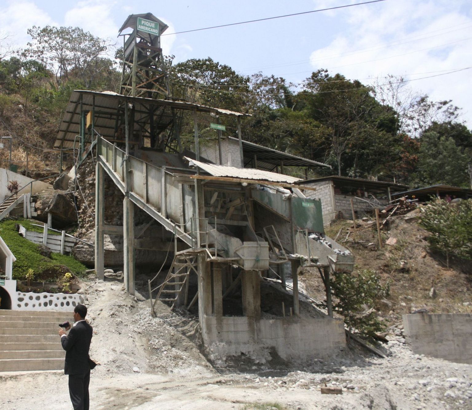 Casa Negra kaevandus Ecuadoris, millesse neli meest lõksu jäid.