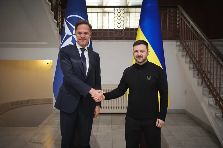 Марк Рютте и Владимир Зеленский.