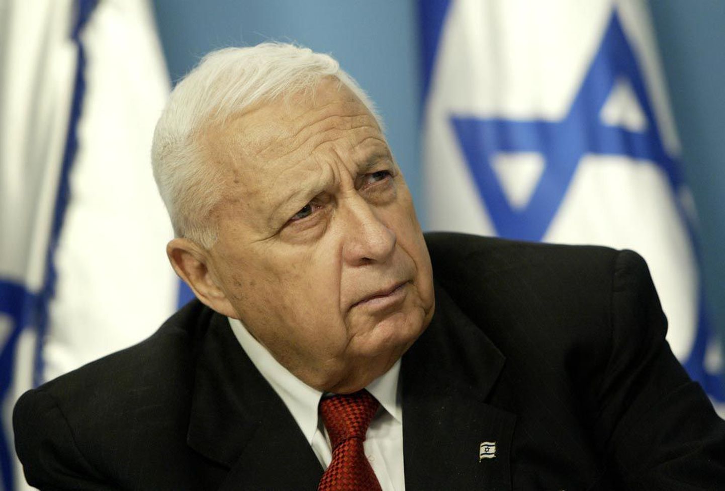Ariel Sharoni nägi avalikkus viimati 2006. aastal, pärast seda oli ta kaheksa aastat koomas.