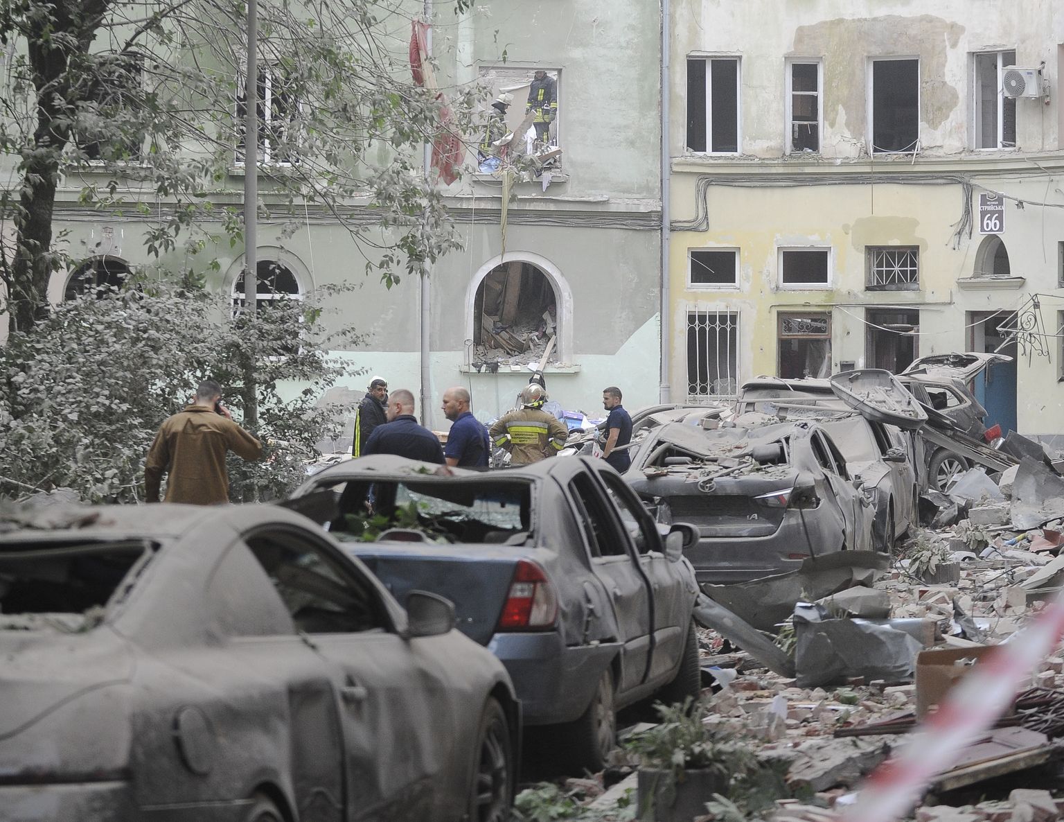 Vene rakettide purustustöö Lvivis.