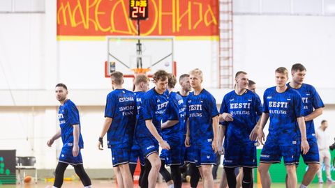 OTSEBLOGI ⟩ Kas Eesti korvpallikoondis suudab täismaja ees alistada Leedu?
