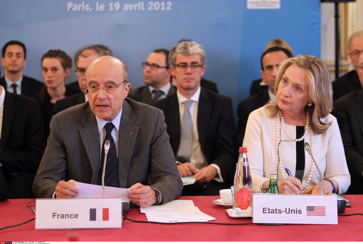 Prantsuse välisminister Alain Juppé koos USA kolleegi Hillary Clintoniga täna Pariisis.