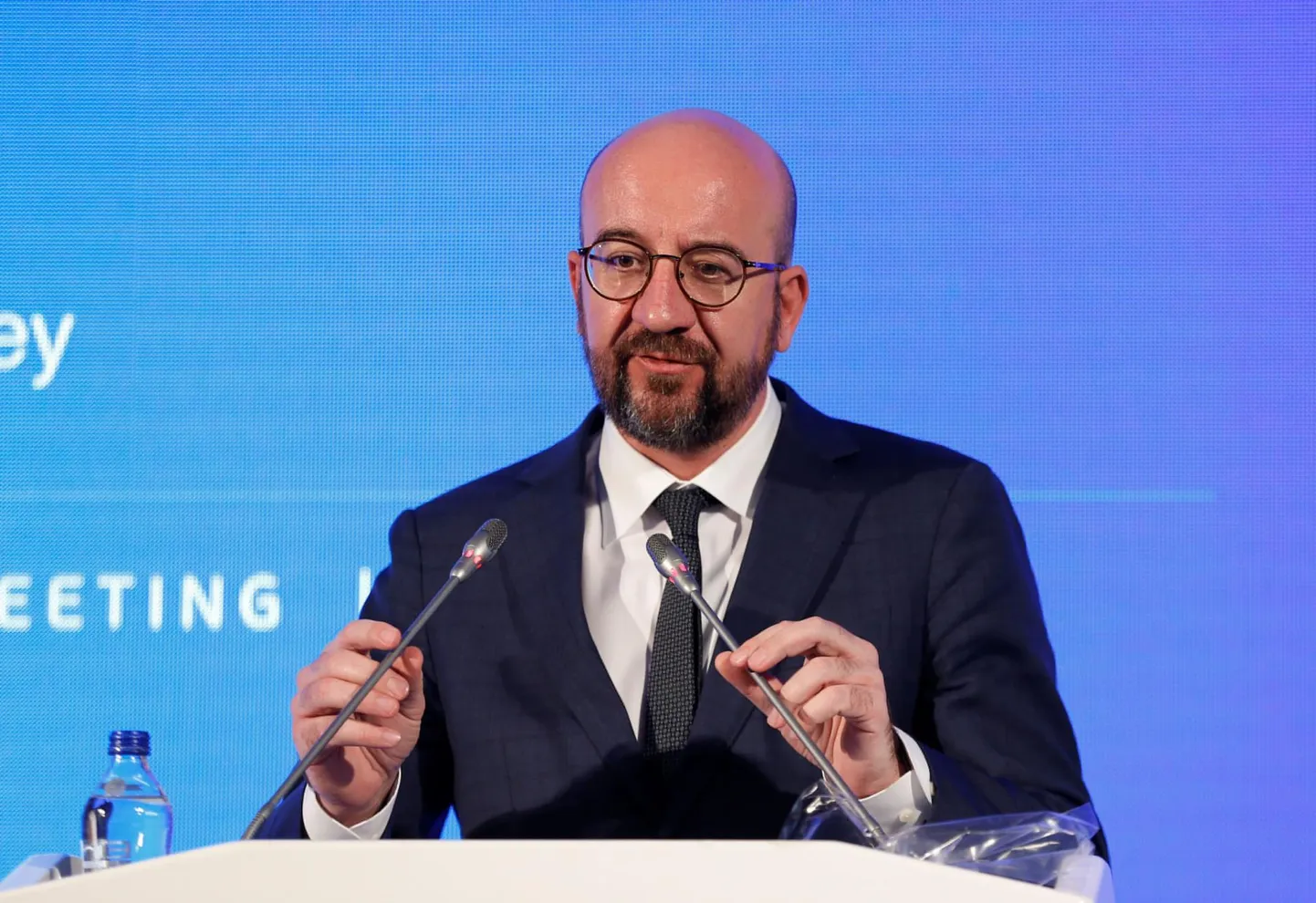 Charles Michel aitas pahatahtliku plaani reaalajas pareerimise asemel kagunaabri sigatsemisele kaasa.