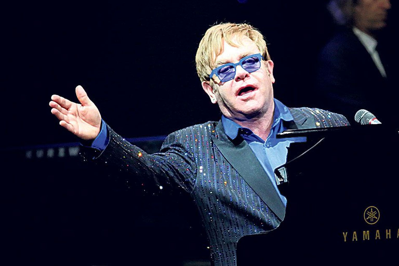Taas Eestis: Elton John (65) esineb oma karjääri 40. aastapäeva tähistava maailmatuuri raames Tallinna lauluväljakul juuni lõpus.