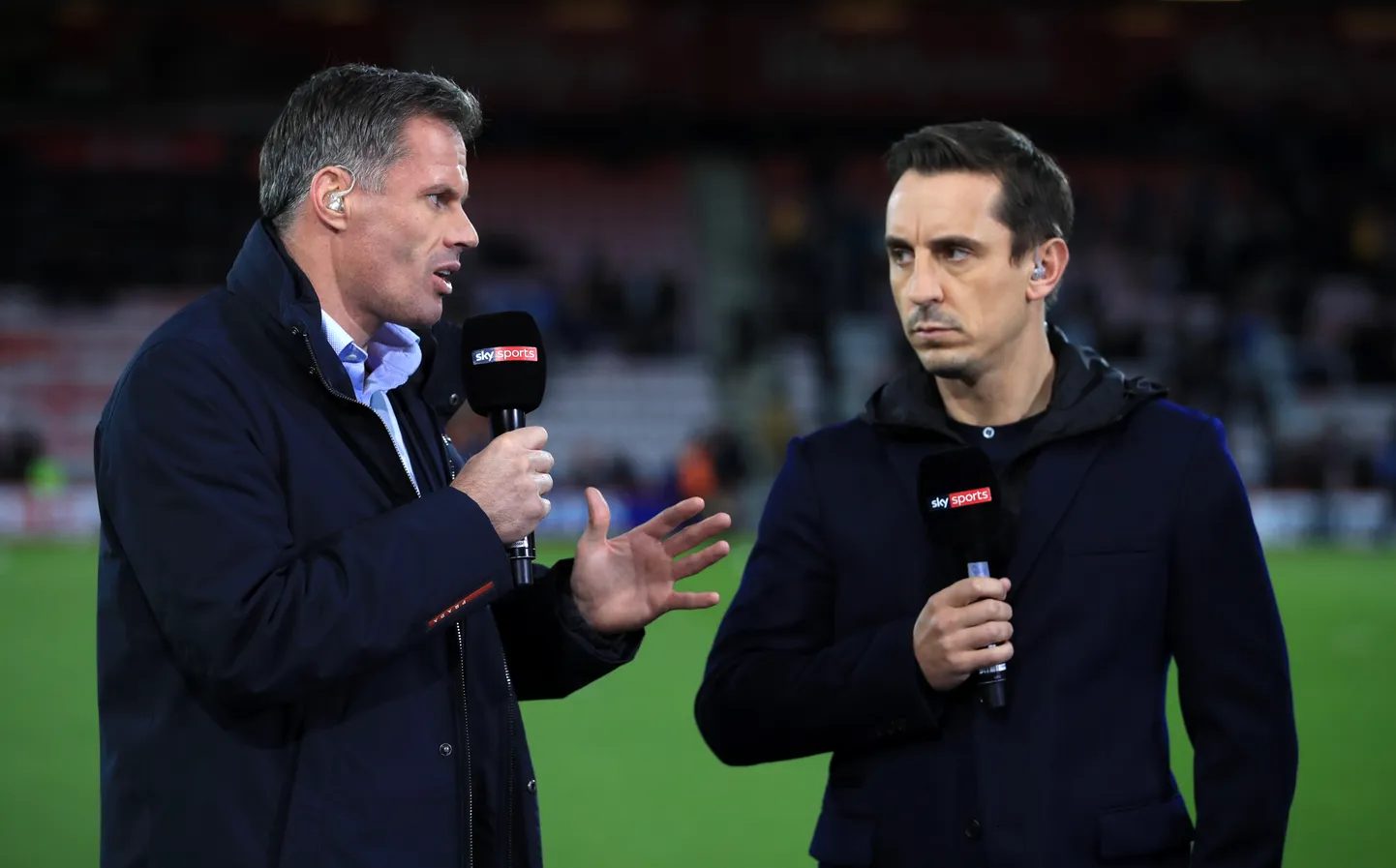 Jamie Carragher (vasakul) ja Gary Neville.