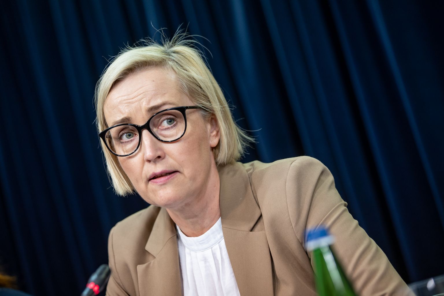 Haridus- ja teadusminister Kristina Kallas rõhutas, et üleminek eestikeelsele õppele on kindel.