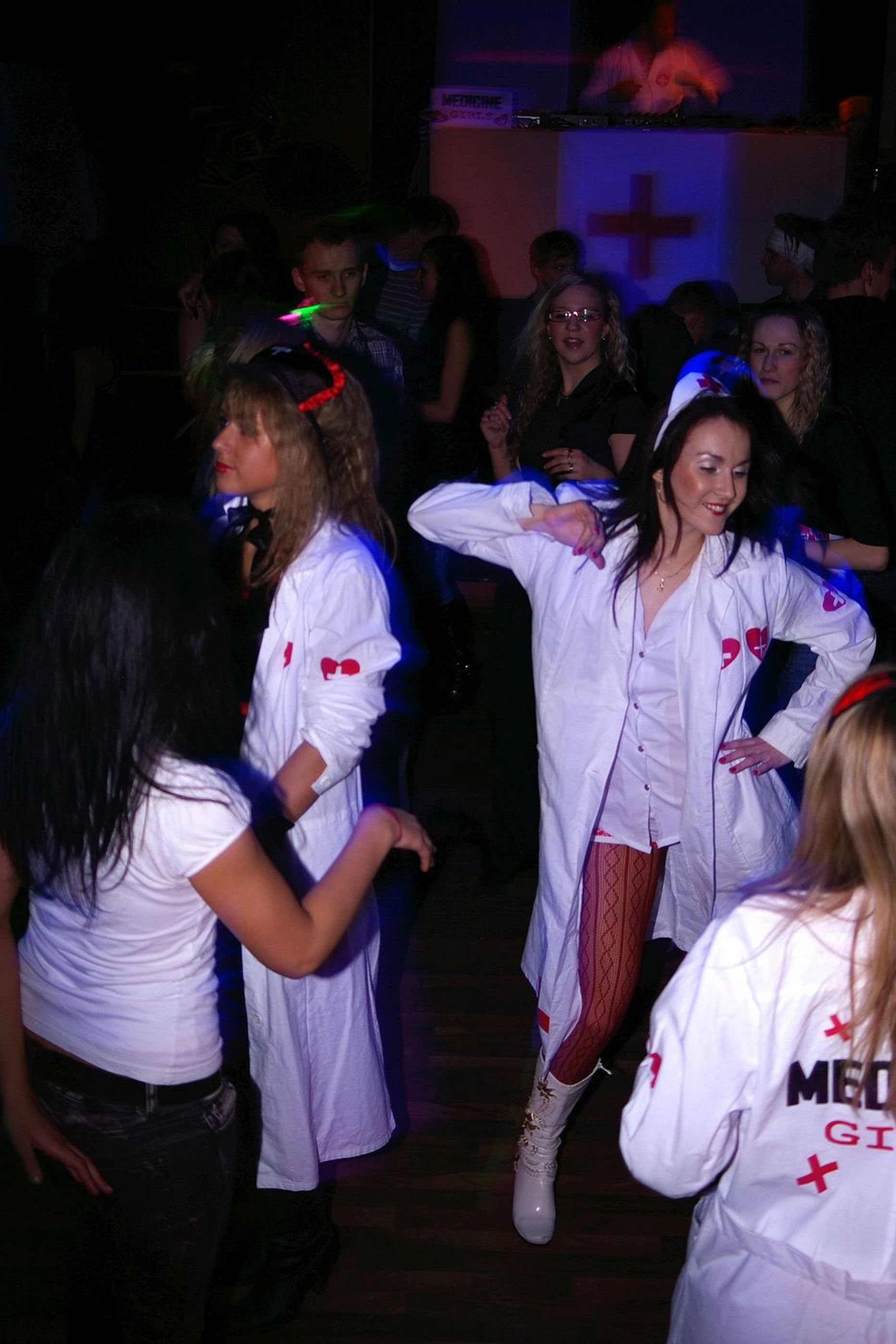 Üritus "Medicine Girls" klubis Exotica.