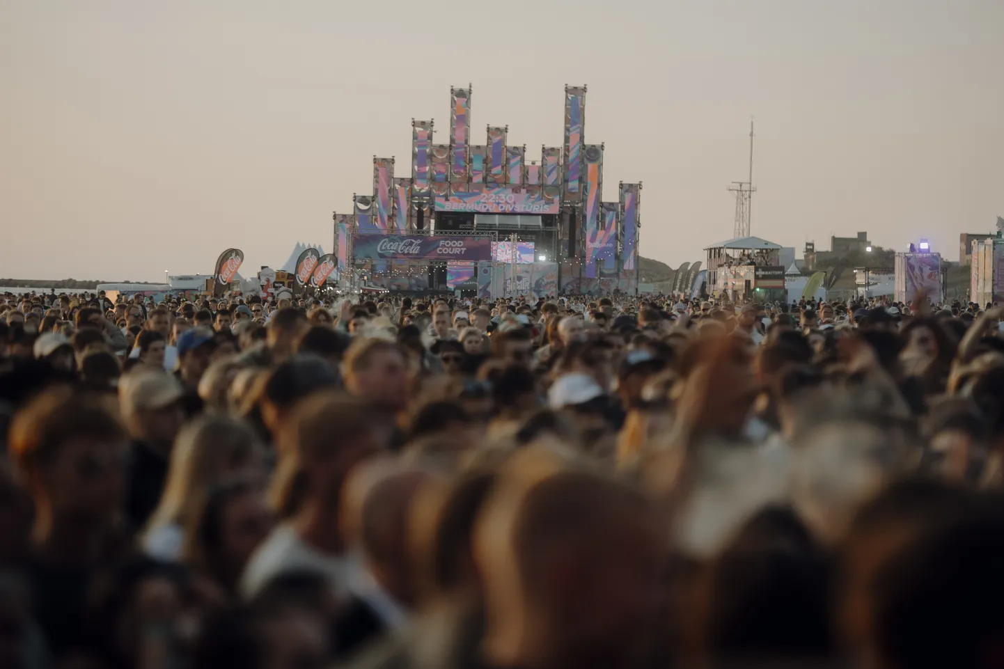 Ar dejām pie slavenā dīdžeja Robina Šulca noslēdzies festivāls "Summer Sound 2024"