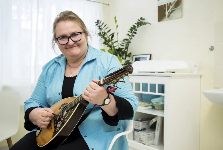 Perearst Lembi Põlder peab mandoliini loogiliseks pilliks.