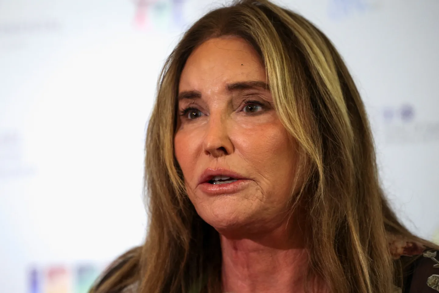 Caitlyn Jenner pressikonverentsil Tel Avivis, 11. juunil 2025.