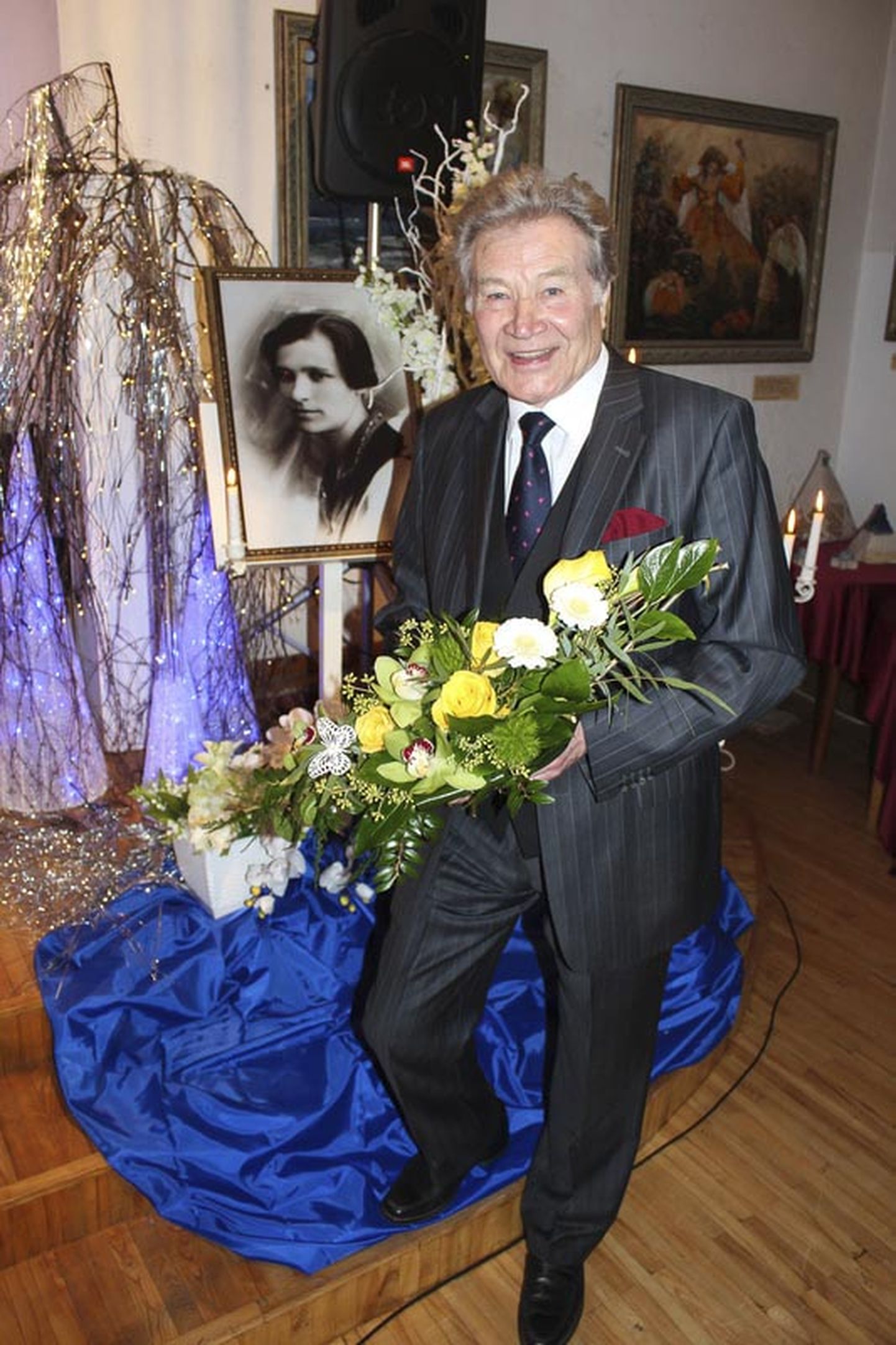 Mari Kulli sünniaastepäeväl, 12. jaanuaril anti temänimeline kultuuripreemia Voldemar Kuslapile.