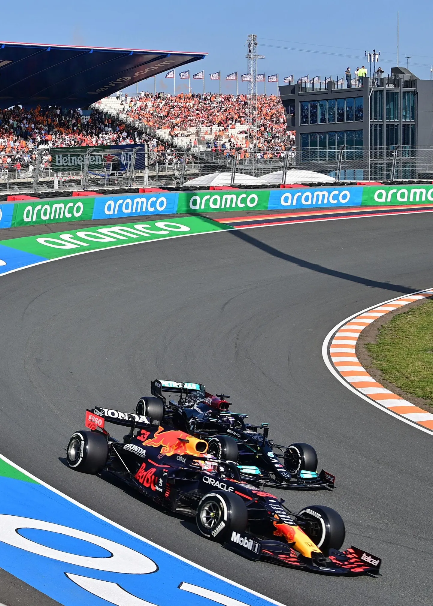 Viimastel aastatel on F1s teinud ilma Mercedes ja Red Bull. Tulevikus võib sarjaga liituda üks maailma suurematest autotootjatest.