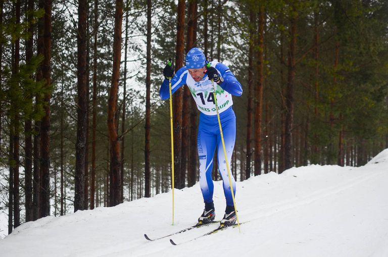 Teet Jagomägi võitis pühapäeval Lähtel meeste 50+ vanuseklassis konkurentsitult 14 km klassikasõidu.