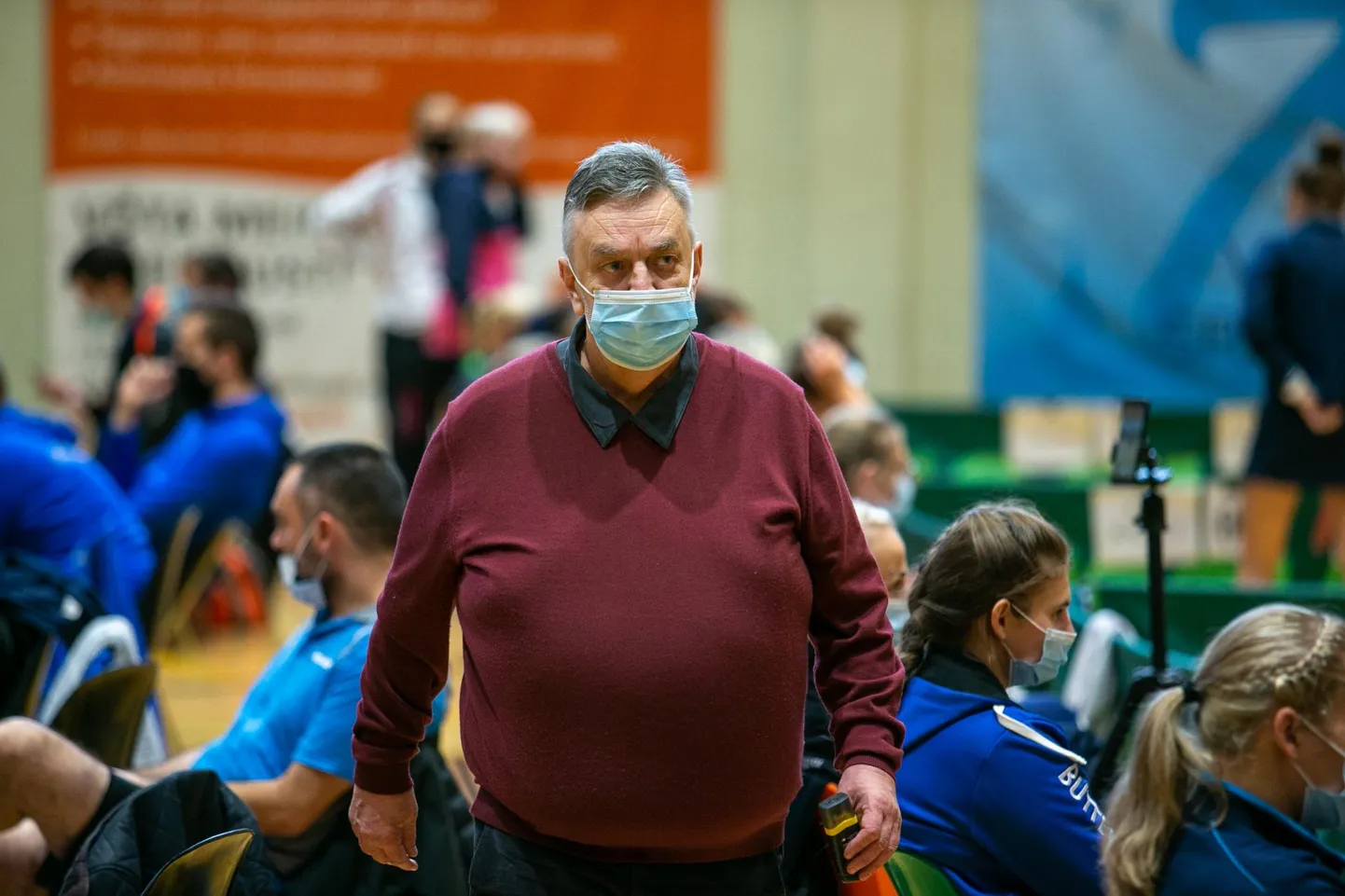Oktoobrikuus peetud Eesti võistkondlikel lauatennise meistrivõistlustel võidutses Viljandi Sakala lauatenniseklubi. Pildil on klubi president Peeter Allikoja.