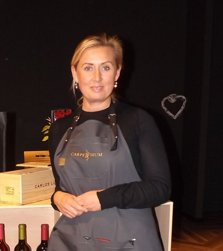 Хозяйка  сети салонов Carpe Vinum сомелье Кристель Ныммик.