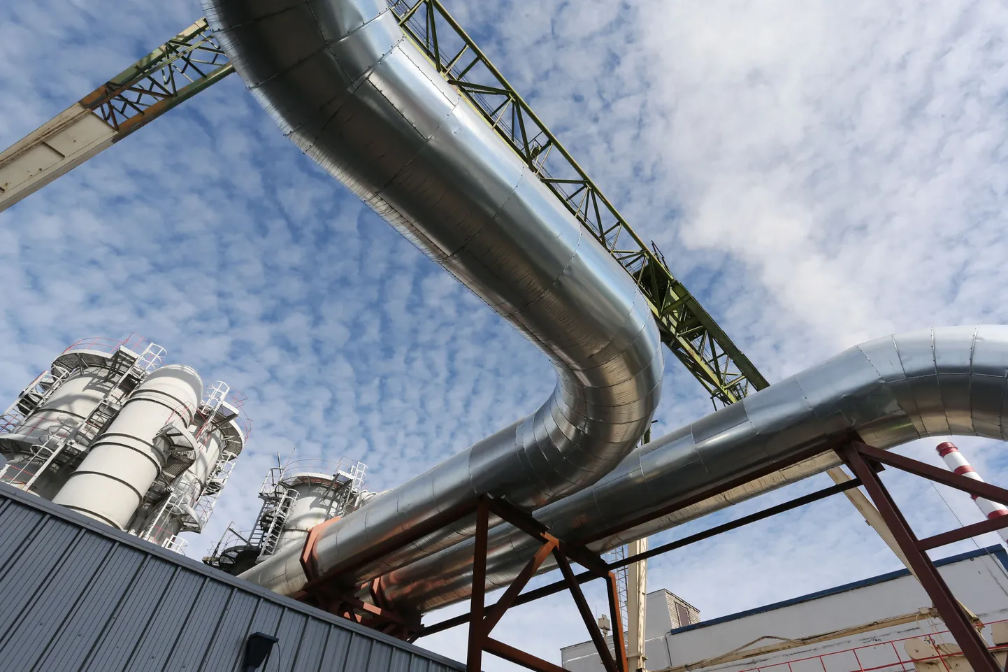 Energeetikas langesid tootjahinnad aastaga enim. Pildil Eesti Energia õlitehas Enefit280.