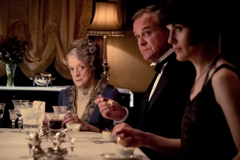 Maggie Smith «Downtown Abbey» filmis, mis linastus 2019. aastal.