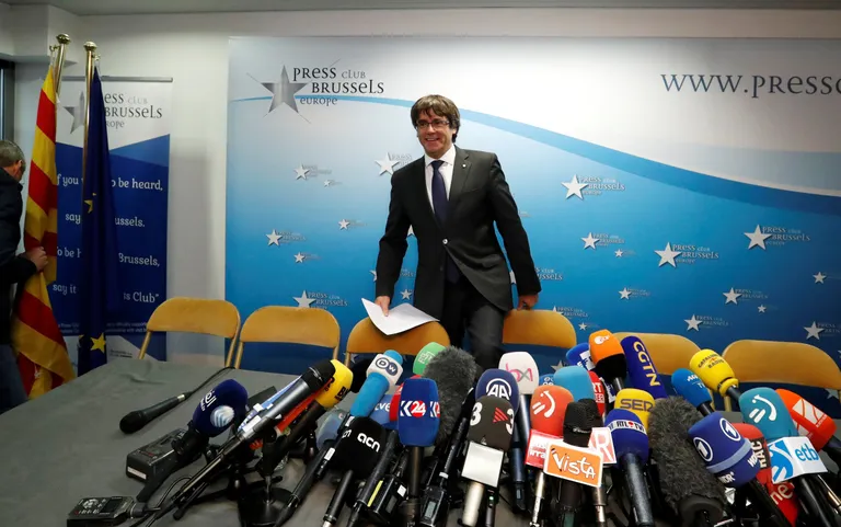 Kataloonia tagandatud liider Carles Puigdemont eile Brüsselis.