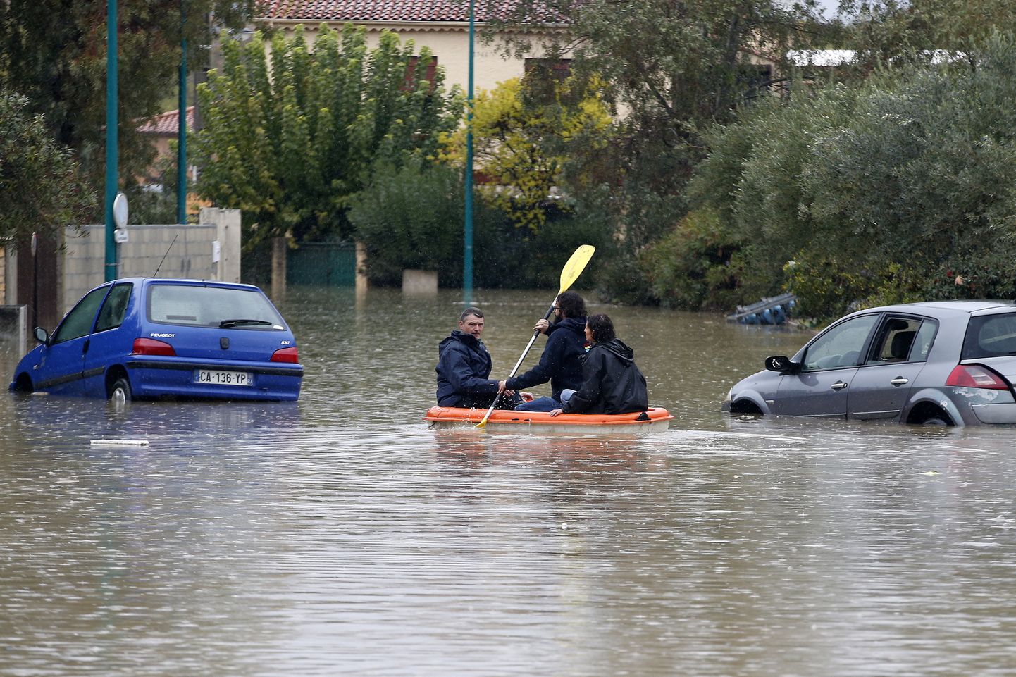 Plūdi Francijas Dienvidaustrumos.