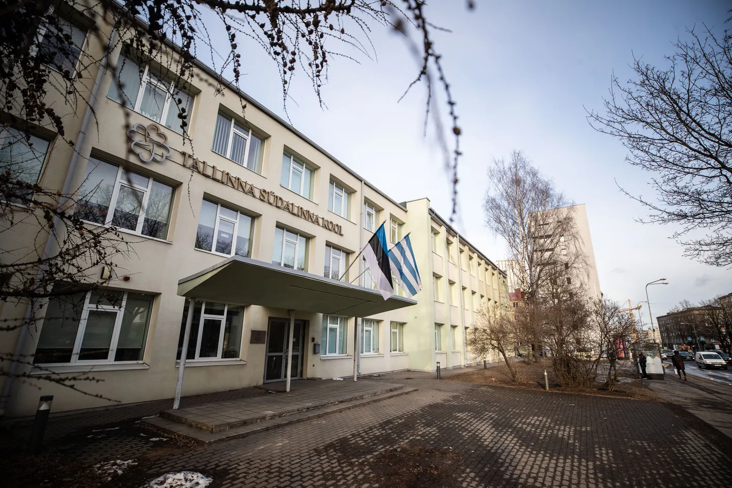 Вчера вечером в Таллиннской школе Сюдалинна девочка получила ожоги. Иллюстративное фото.