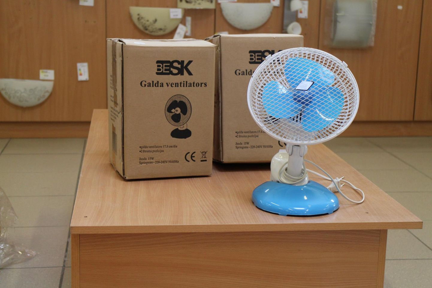 Decora Viljandi kaupluses olid eelmise nädala neljapäeval saadaval veel viimased ventilaatorid.