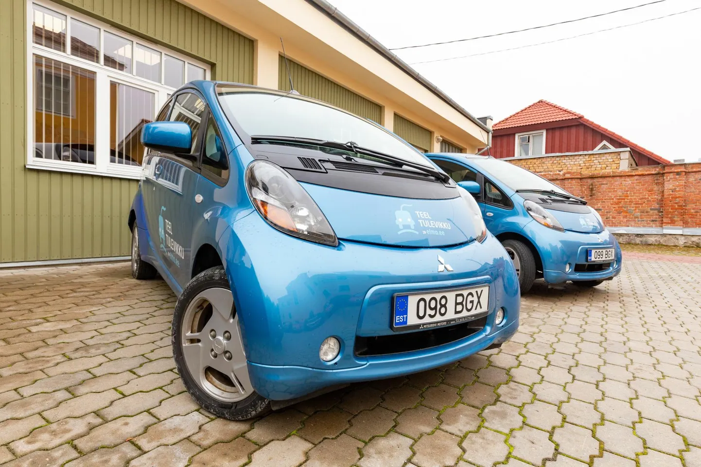 Elektriautod. Foto on illustratiivne.