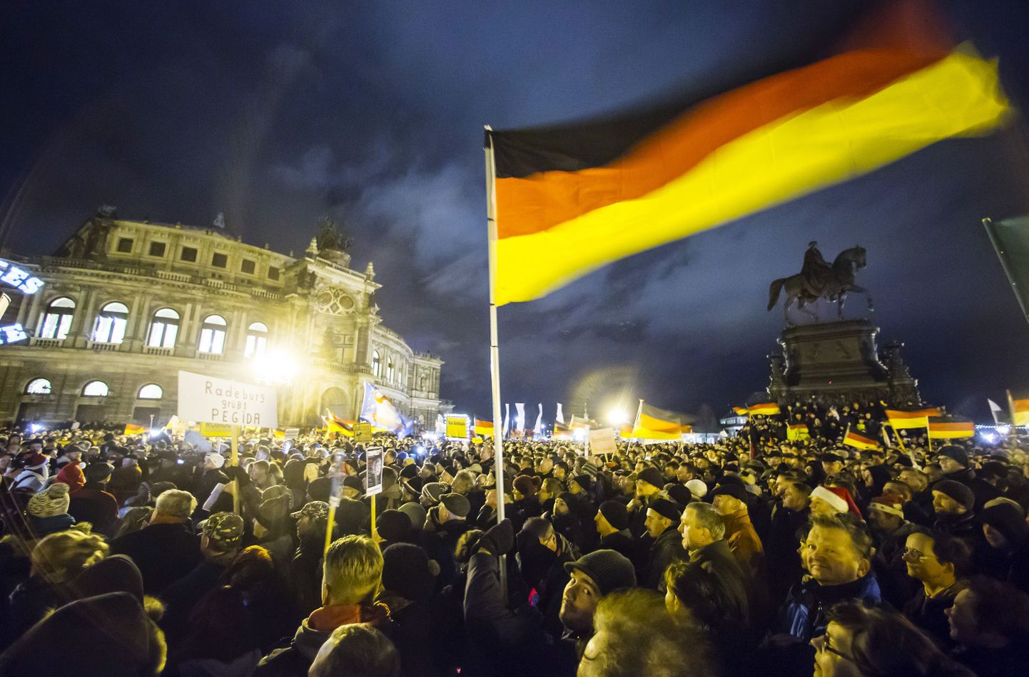 Демонстрация в Дрездене.