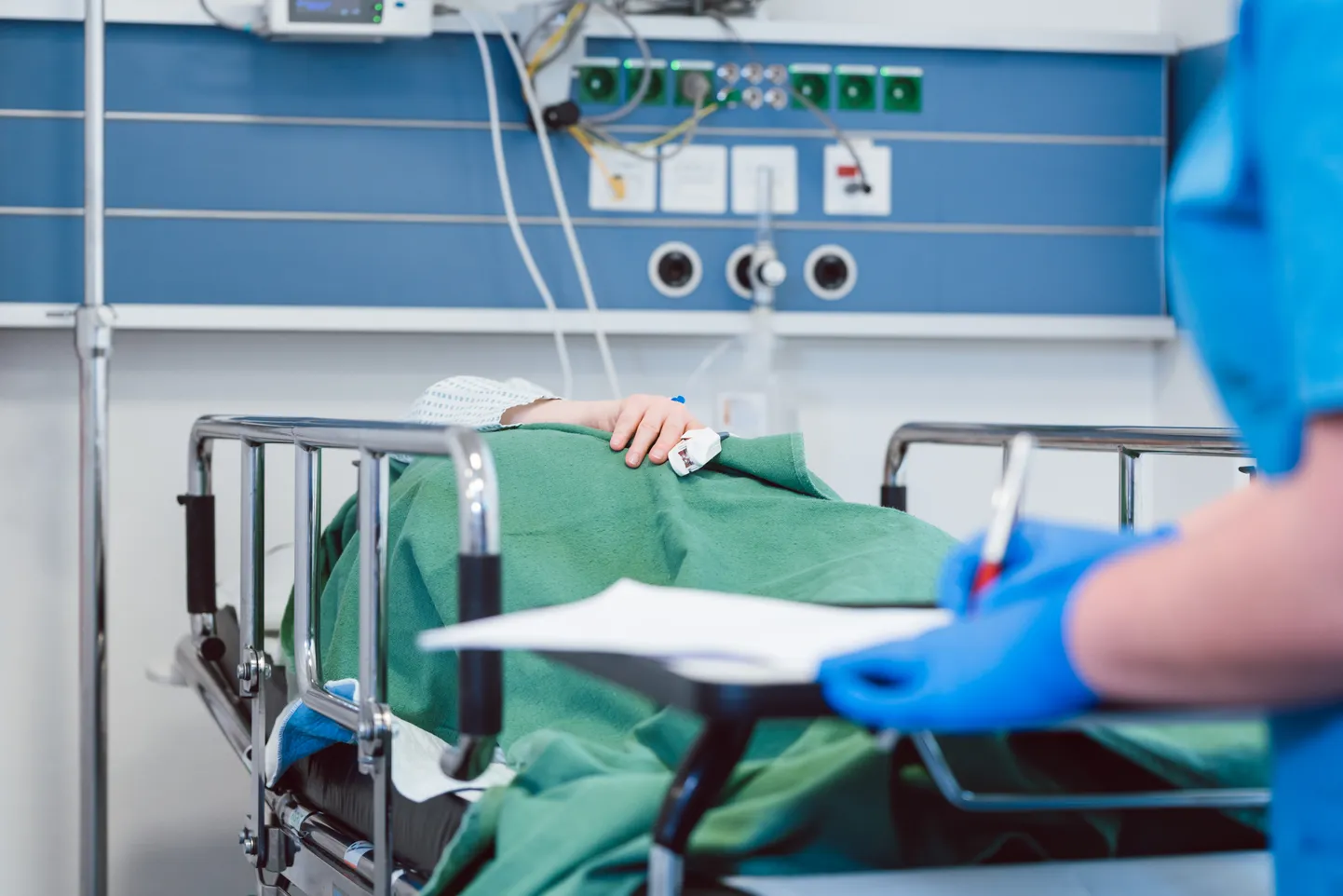 Hospitaliseerimist vajasid enamasti eakamad ja kaasuvate haigustega inimesed, kes polnud gripi vastu vaktsineeritud.
