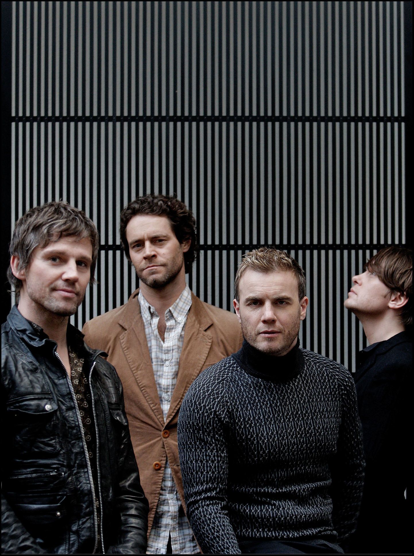 (FromL) Members of British boys band Take That Jason Orange, Howard Donald, Gary Barlow and Mark Owen pose on March 14, 2009 in an hotel of Amsterdam. The band  who makes a comeback, is in the Netherlands for a performance in a populair Dutch television show, and has scheduled several concerts this summer.    AFP PHOTO/ ANP/ RICK NEDERSTIGT   ***NETHERLANDS OUT - BELGIUM OUT***
