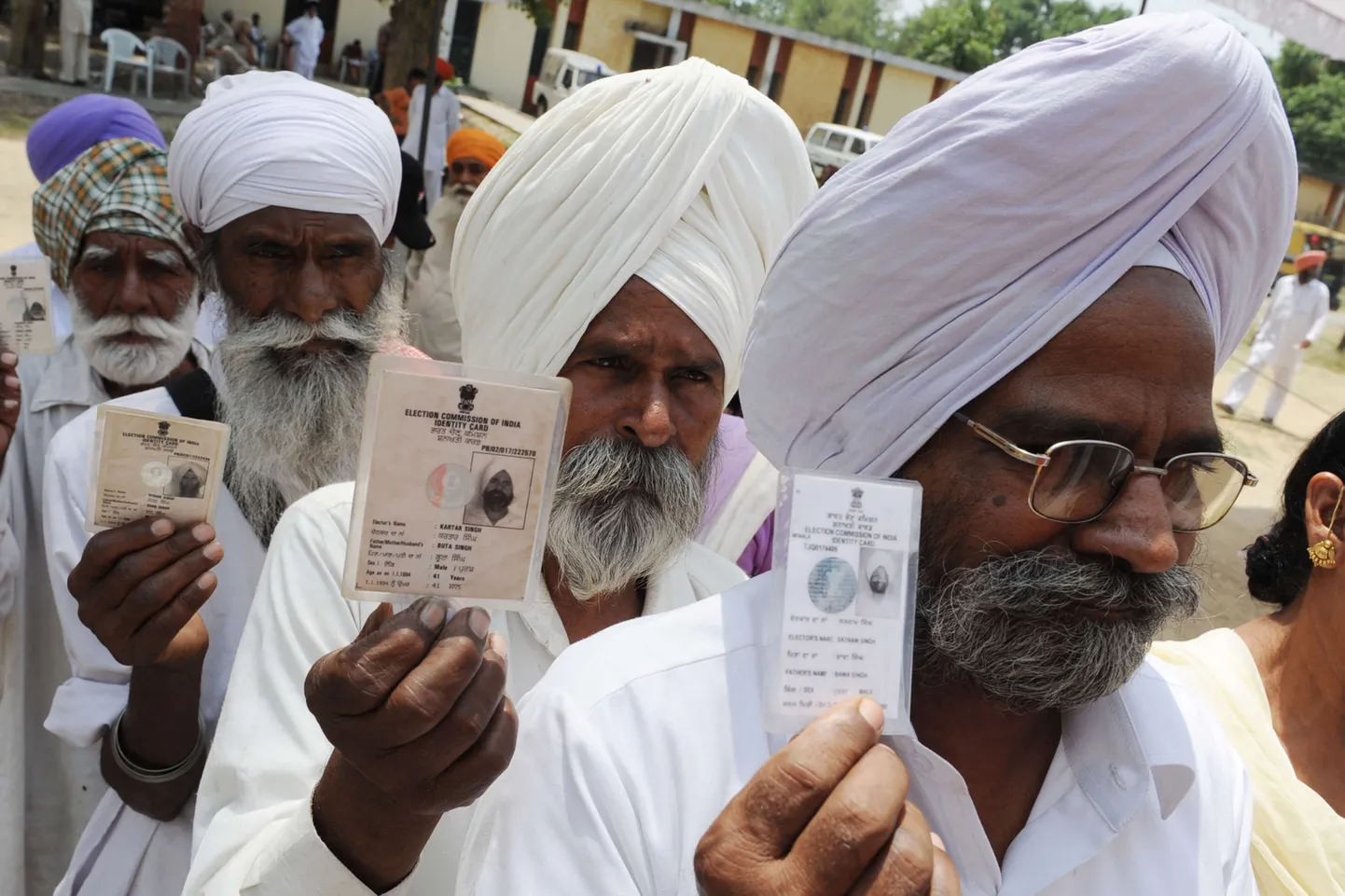 India sikhi soost mehed Amritsaris hääletamas.