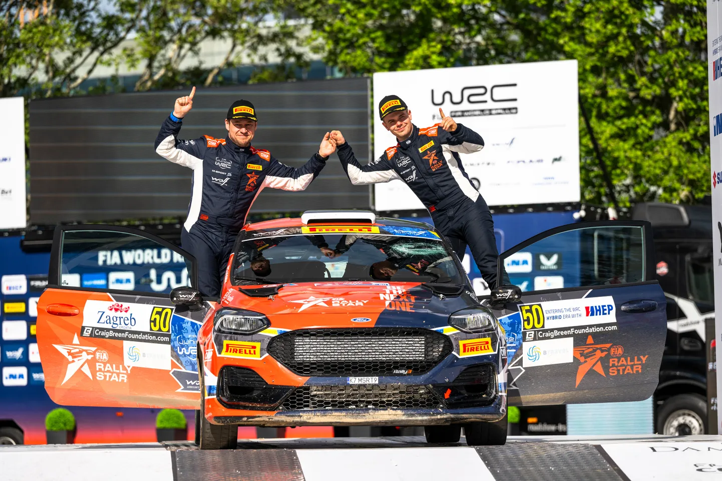 Romet Jürgenson (paremal) ja Siim Oja (vasakul) tulid mullu juunioride maailmameistriks ja sihivad nüüd läbilööki WRC2-sarjas.