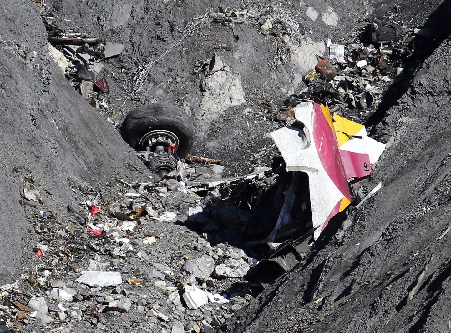 Germanwingsi lennuki rusud õnnetuspaigas