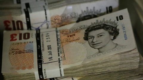 Skotijas ekspremjeres Stērdženas bijušais vīrs atzinis vainu finanšu lietā