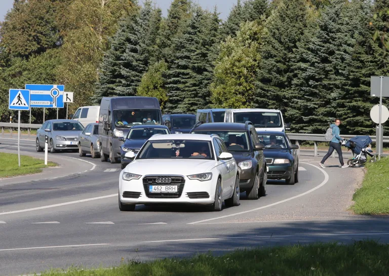 Круговой перекресток Рийа в Тарту.
