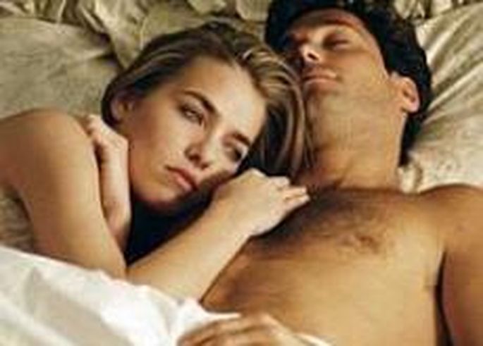 Как секс влияет на качество сна?