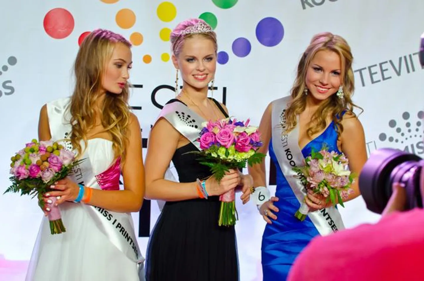 Kellest saab küll Koolimiss 2012?