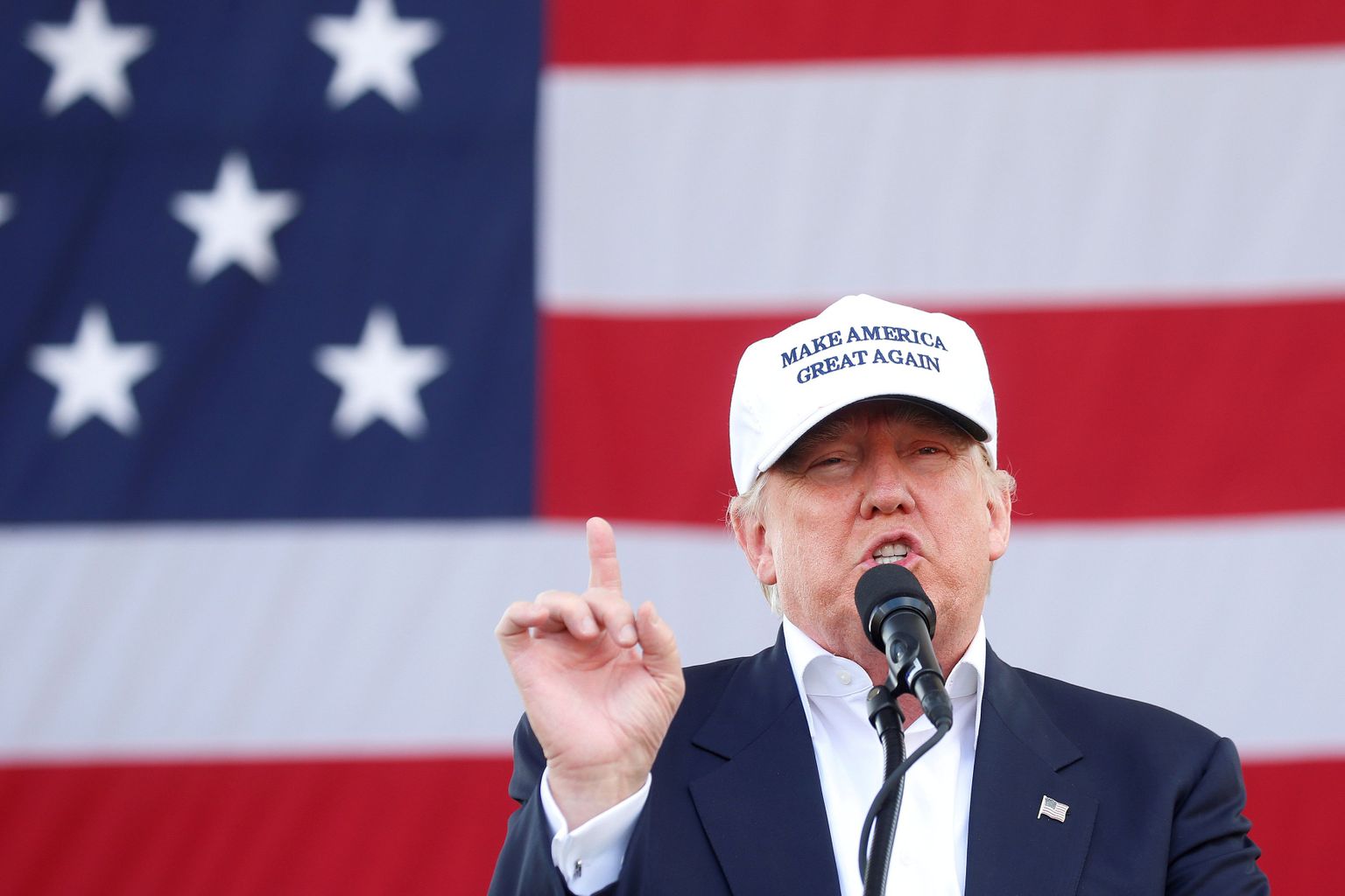 USA vabariiklaste presidendikandidaat Donald Trump kampaaniaüritusel Floridas.