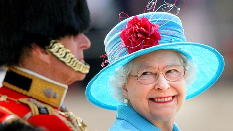 Briti meedia väidab: kuninganna siseneb kastmeärisse