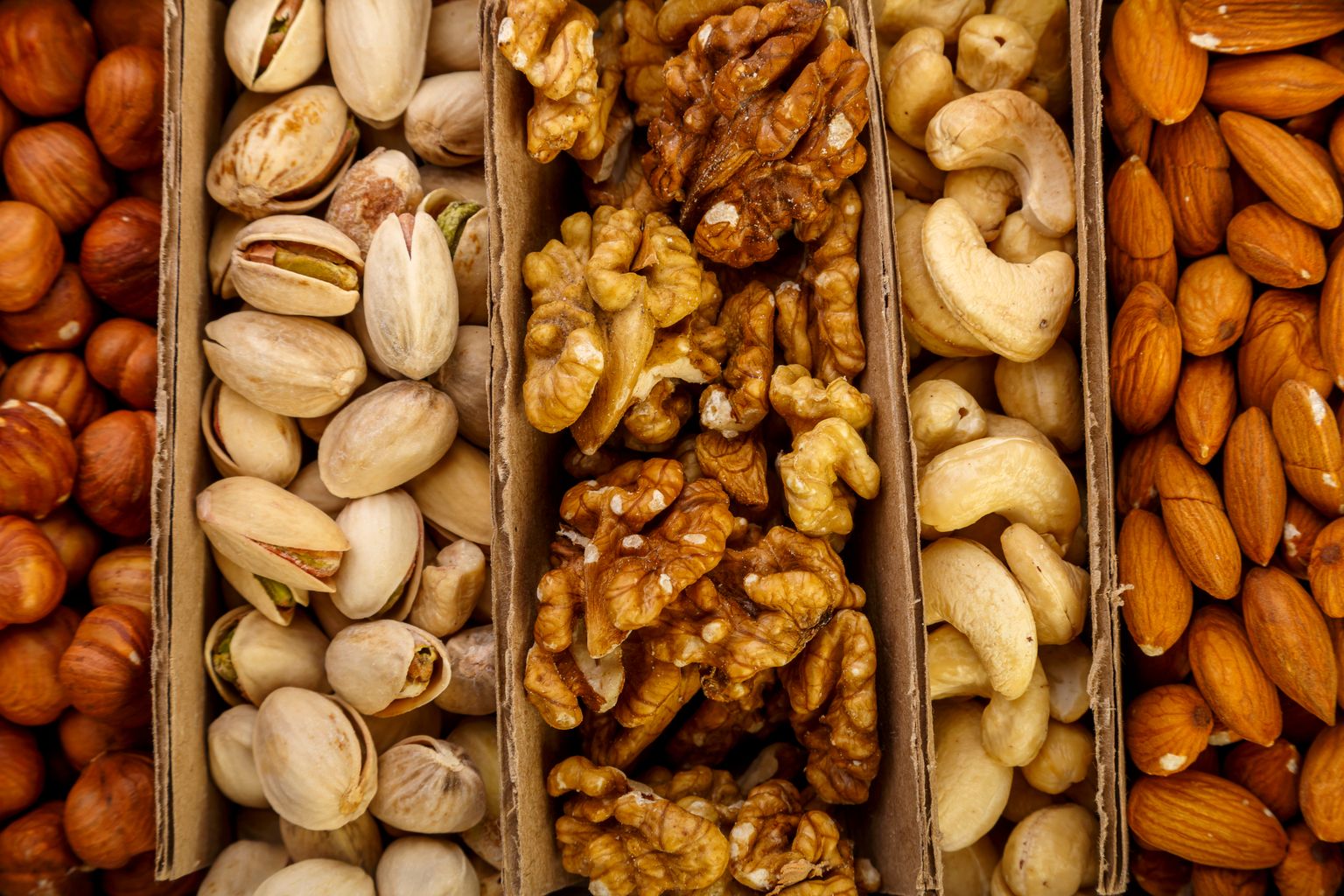 Pähklid sisaldavad monoküllastumata ja polüküllastumata rasvhappeid