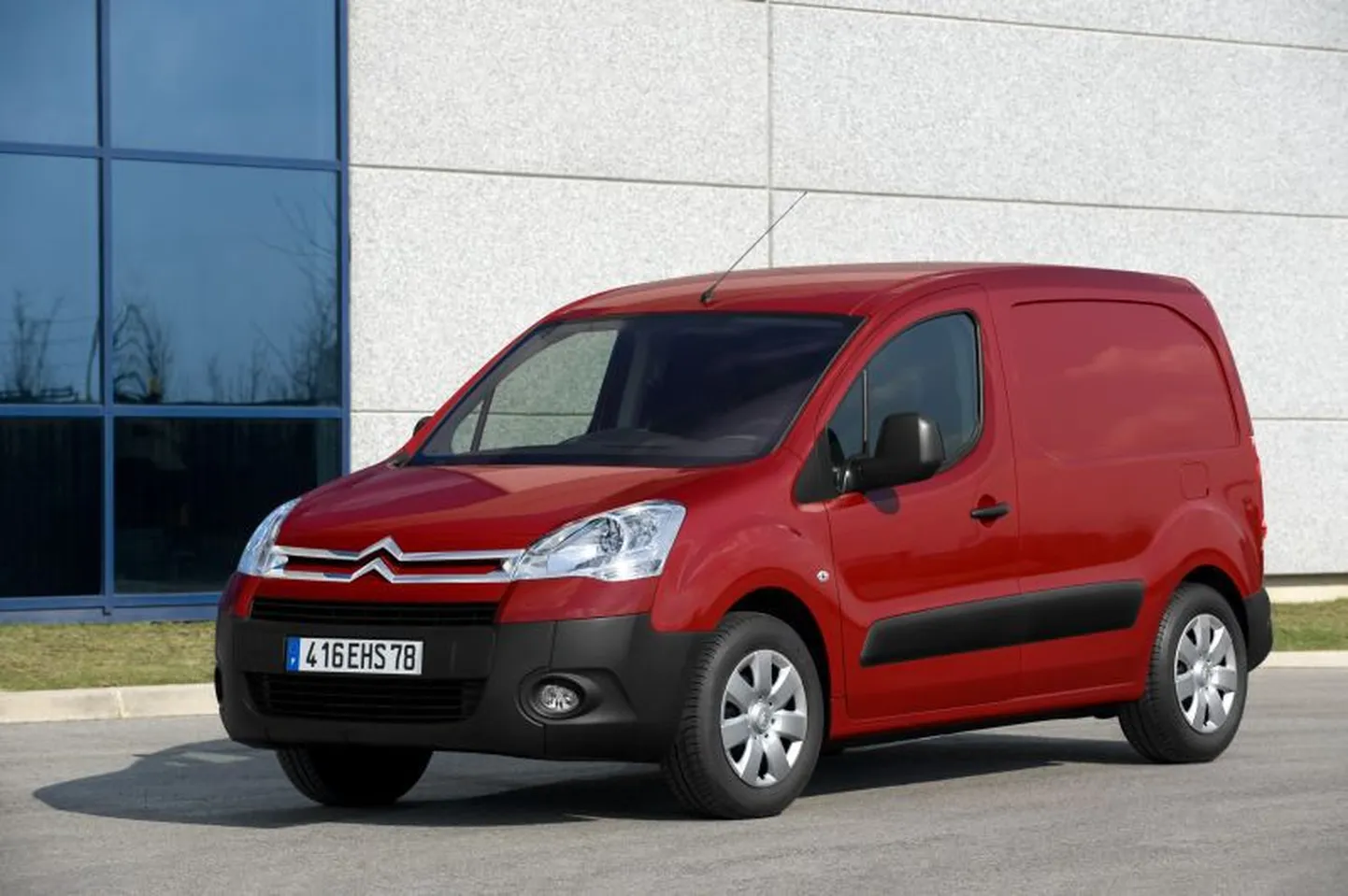 Citroën Berlingo. Foto on illustreeriv.