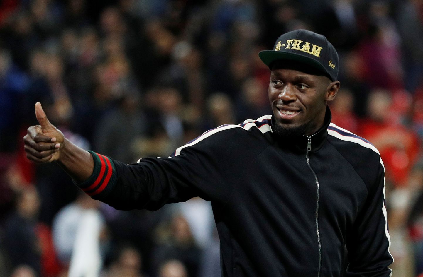 Usain Bolt proovis purjus peaga külmarvet teha, aga klubitöötajaid said mehe kätte