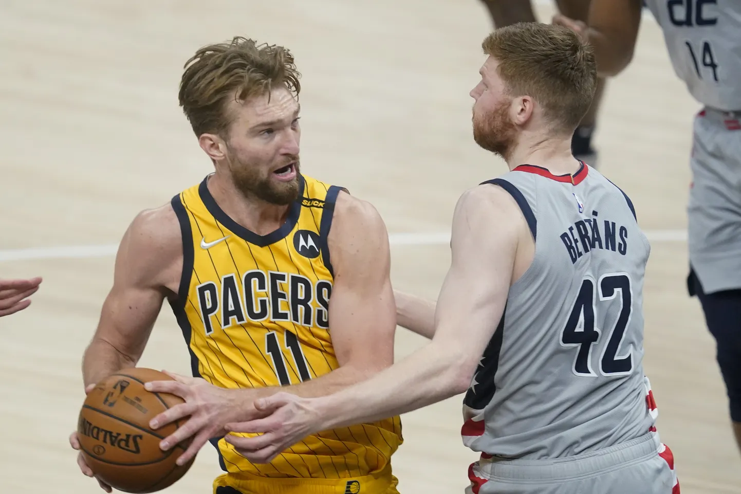 Domants Sabonis un Dāvis Bertāns