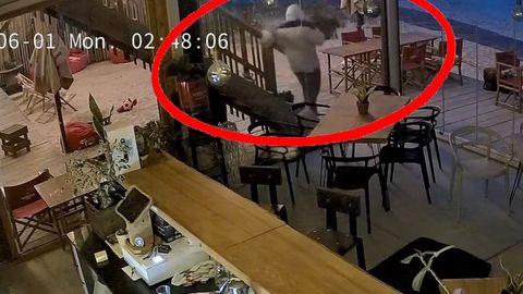 Pärnu surfibaar otsib varastatud lillepotti: "Sul on võimalus asi rahulikult lahendada"