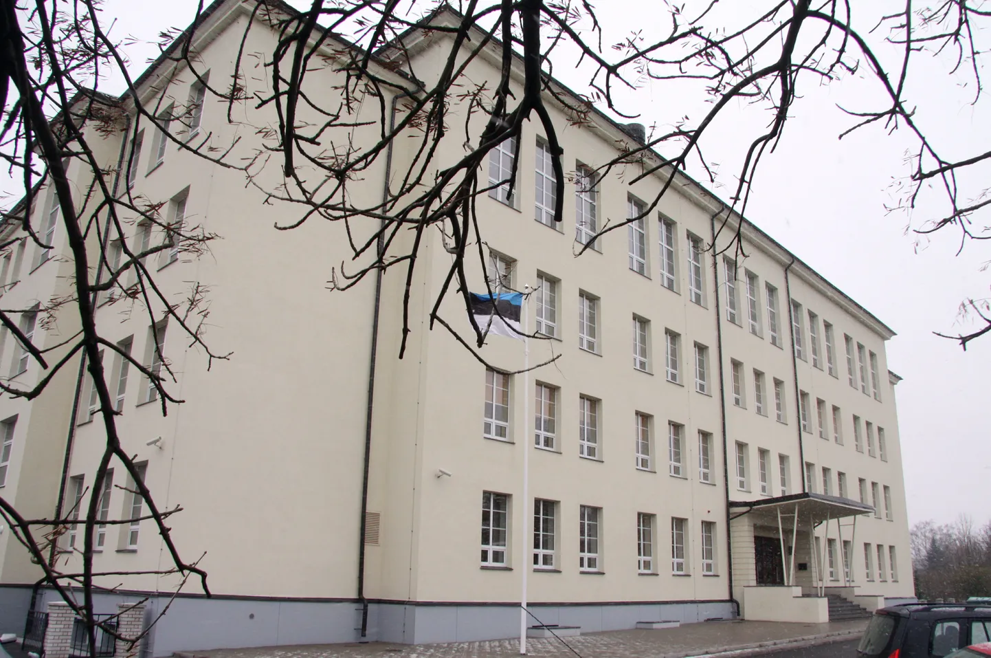 Ülejõe gümnaasium.